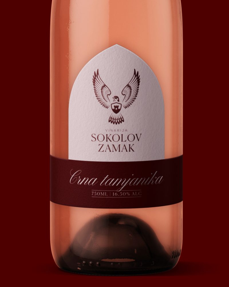 sokolov zamak vinarija crna tamjanika vino